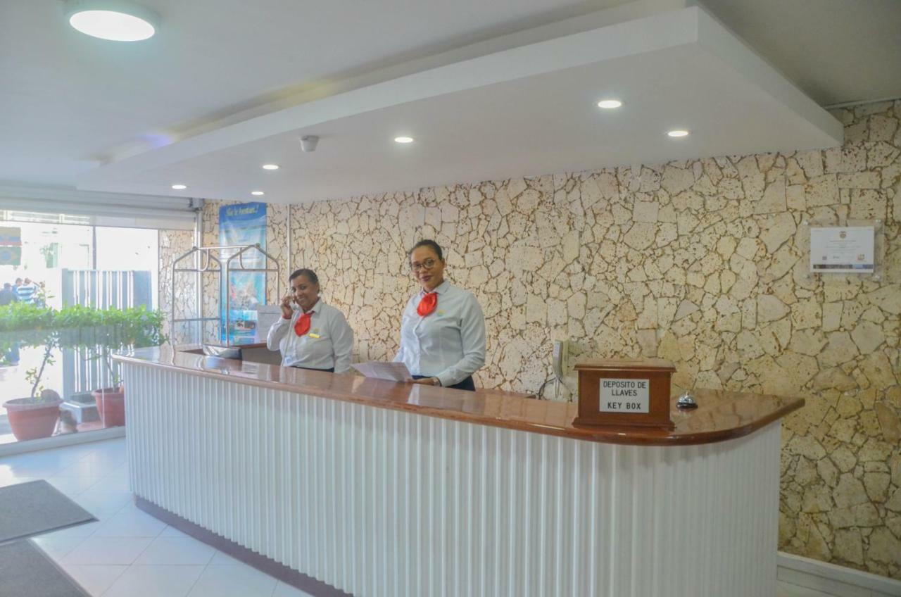 ホテル ポルトベロ コンベンション センター San Andrés エクステリア 写真